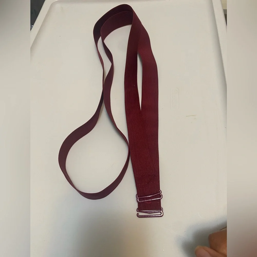 🌺3X$25🌺Burgundy Elastic